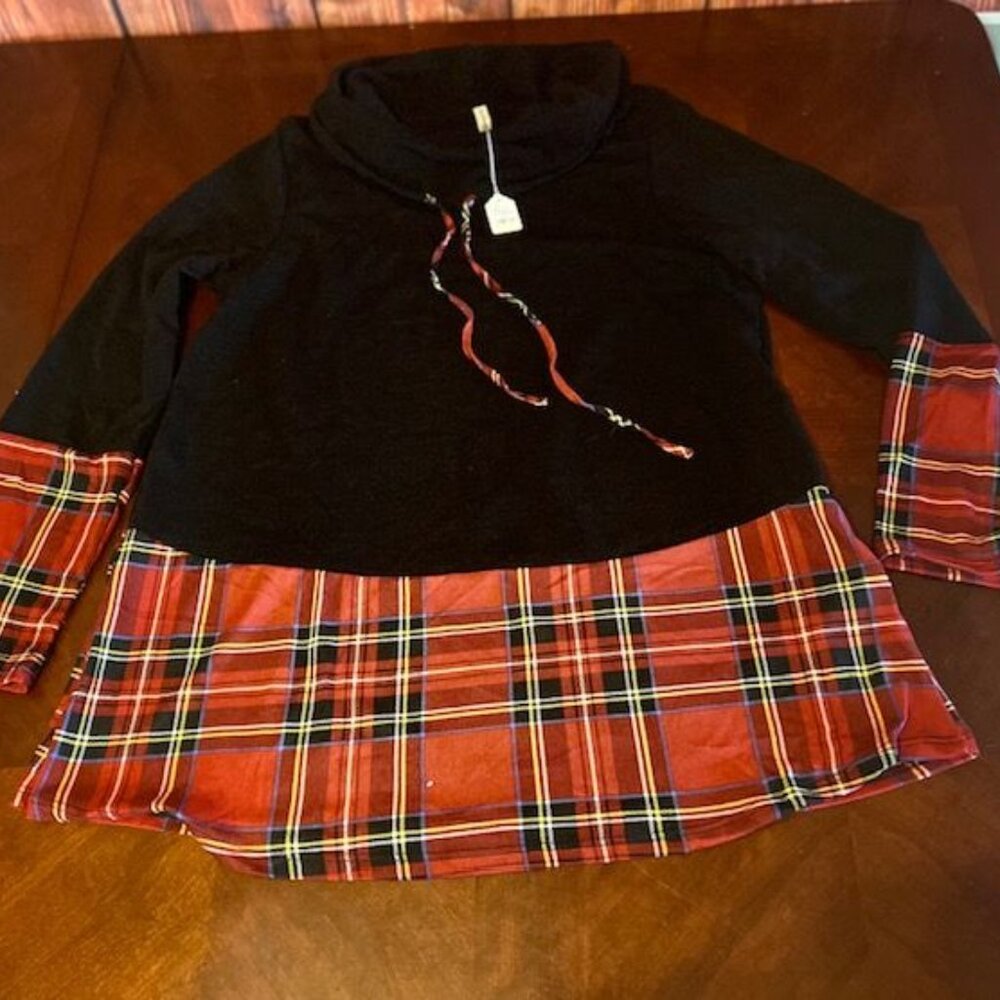 now & forever Womens top Black w/ plaid constrast‎ Long Sleeve Tunic Sweater